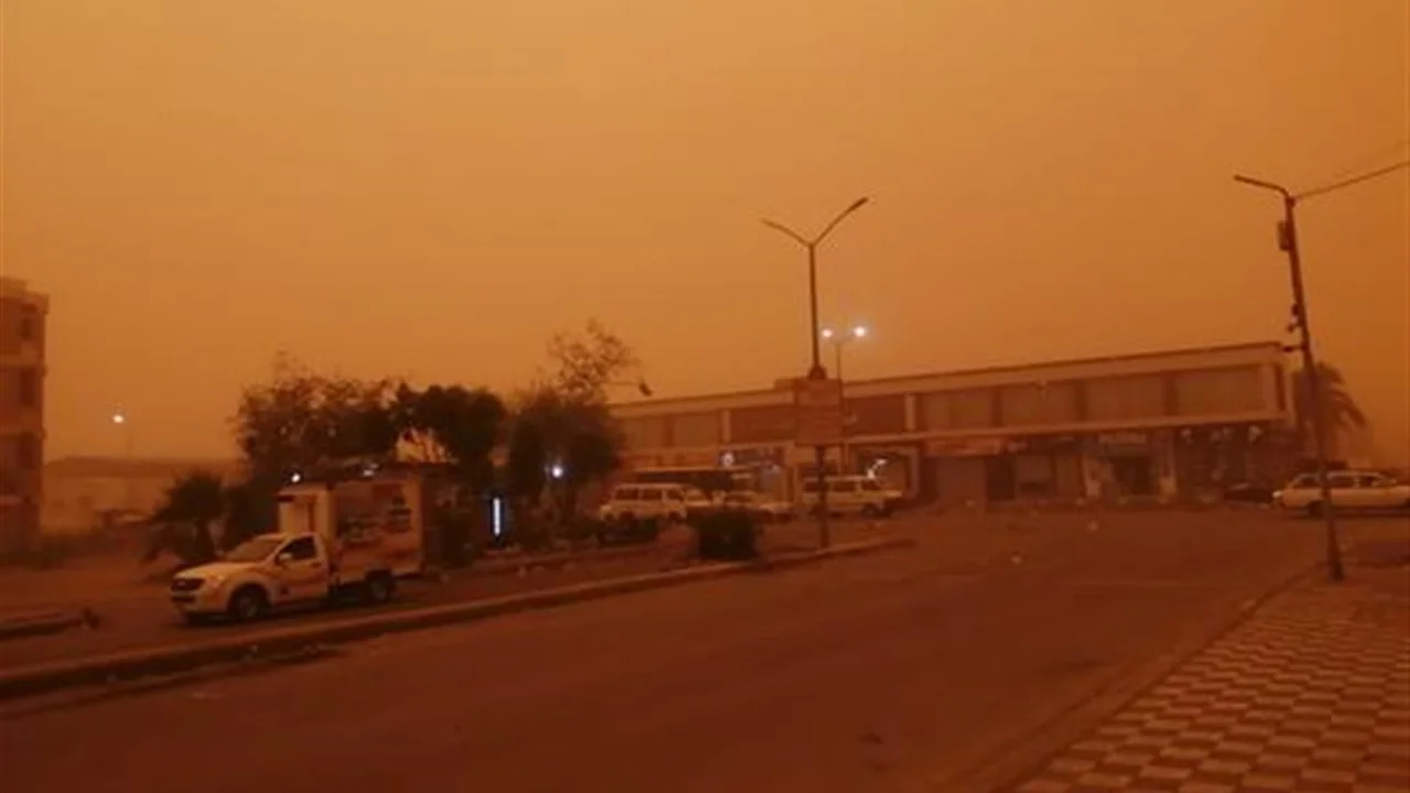 تحذير جوي.. رياح ترابية تضرب 5 محافظات وتتسبب في تدهور الرؤية الأفقية